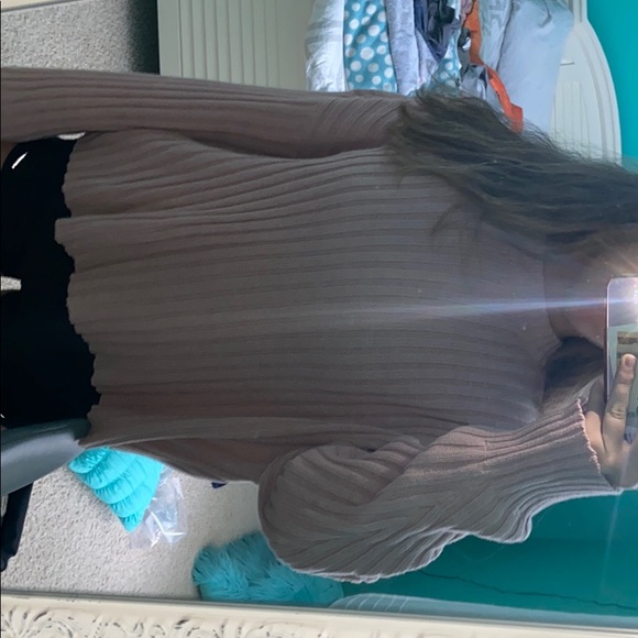 American eagle sweater - Picture 3 of 3